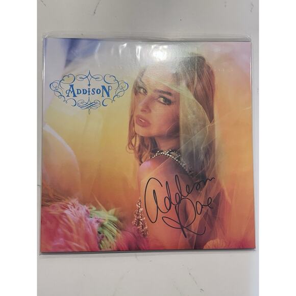 Addison Rae SIGNED Cover Jacket Sleeve 'Addison' Debut Album Vinyl AUTOGRAPHED - Picture 5 of 6